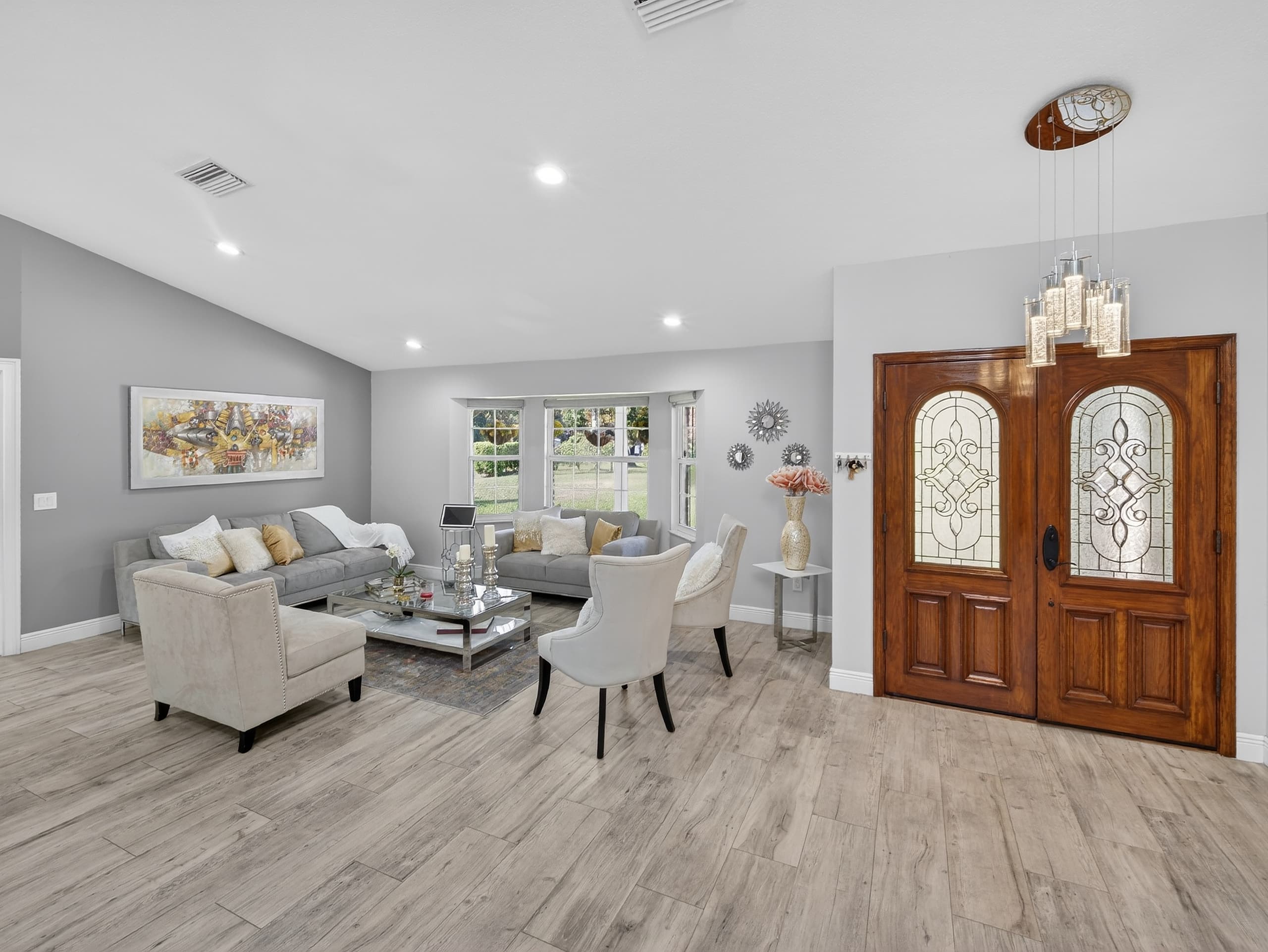 Elegant entry area Orlando property